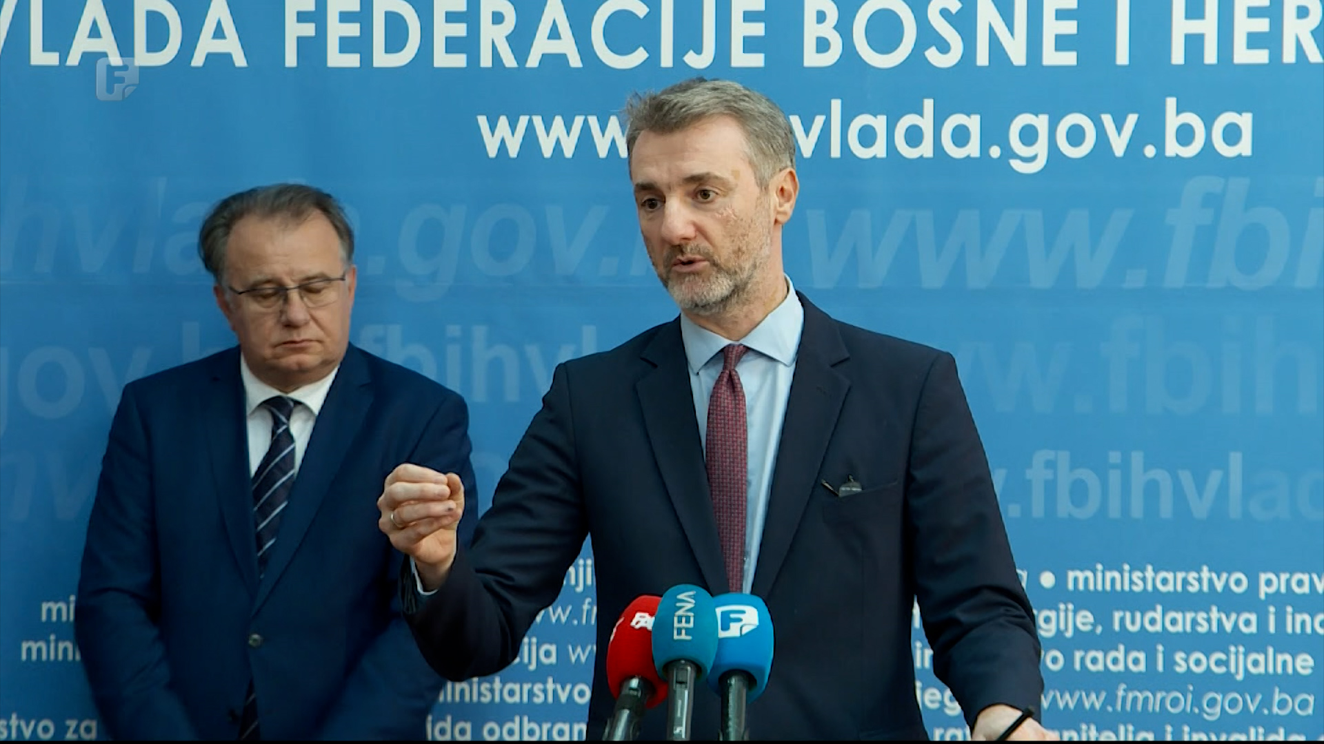 Ove srijede kraj agonije uposlenika dva javna servisa - podsjećamo da postoji samo jedno rješenje